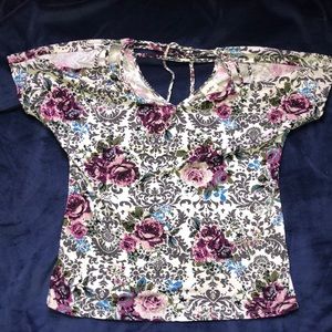 Floral Daytrip blouse, Size Medium